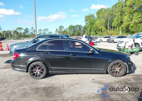 2013 Mercedes-Benz C 300 Sport 4Matic from USA, damaged, VIN WDDGF8AB0DR253709